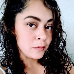 Meet your Posher, Rosario